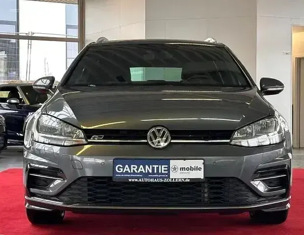 Gebraucht VW Golf VII R 150 PS (110 kW) 2020 Grau Kombi