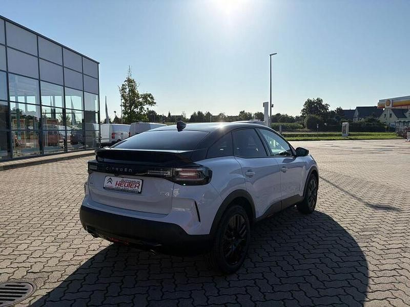 Neu Citroën C4 145 PS (106 kW) 2025 Weiß Limousine