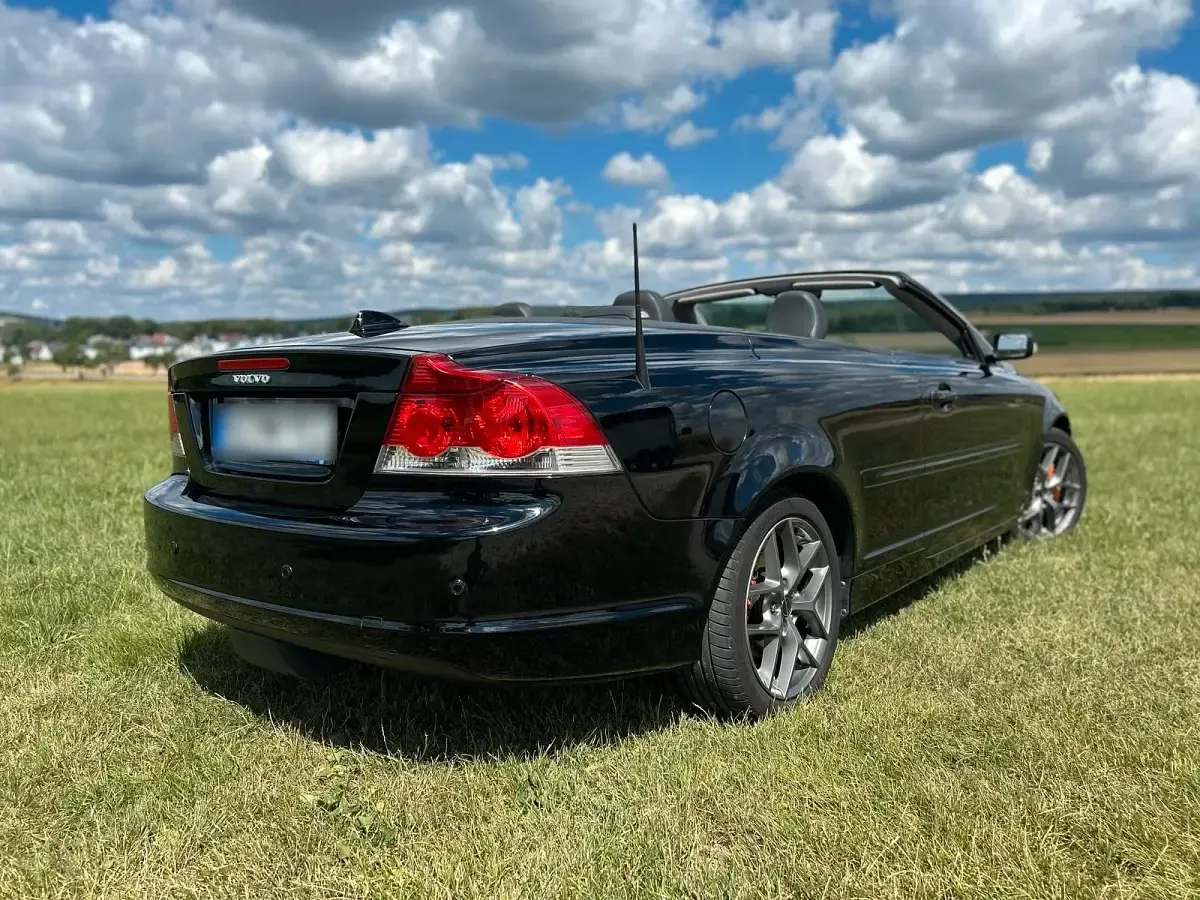 Gebraucht Volvo C70 140 PS (102 kW) 2006 Schwarz Cabrio