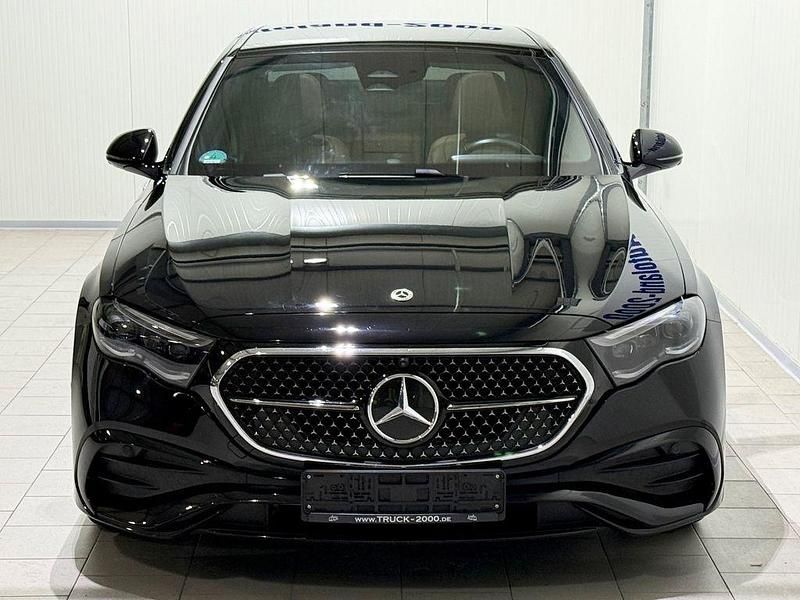 Gebraucht Mercedes E450 AMG 367 PS (269 kW) 2025 Obsidianschwarz (metallic) Limousine