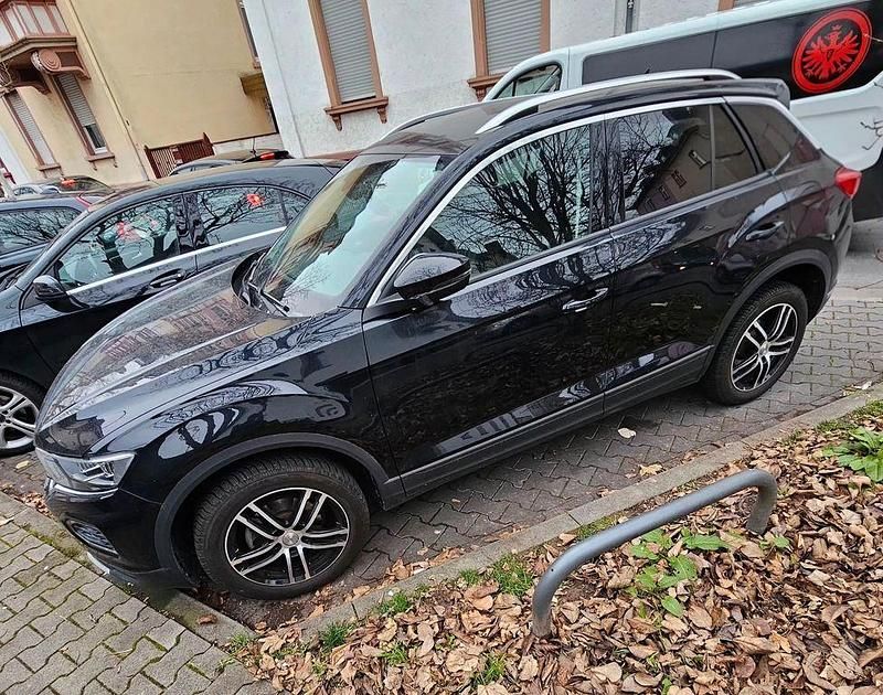 Gebraucht VW T-Roc 116 PS (85 kW) 2020 Schwarz SUV