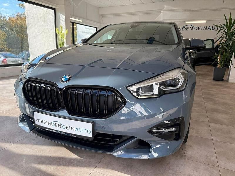 Grau Gebraucht 2020 BMW 218 Sport Line Coupé | 19.950 € (Fairer Preis) - Bild 1/4