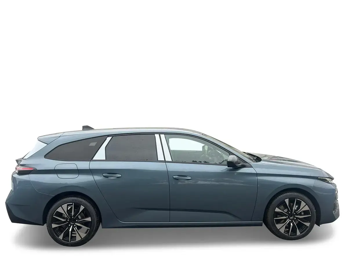 Neu Peugeot 308 SW Allure 145 PS (106 kW) 2026 Kombi