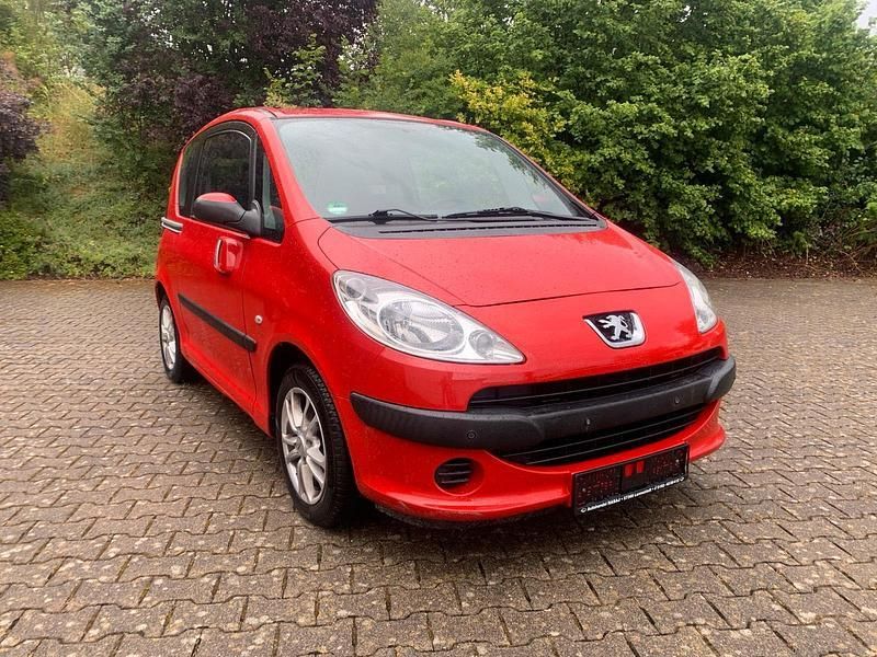 Rot Gebraucht 2006 Peugeot 1007 Kleinwagen | 1.299 € (Guter Preis) - Bild 1/4