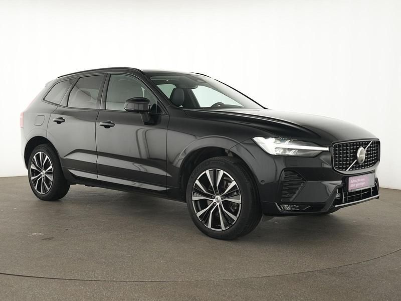 Gebraucht Volvo XC60 Ultimate 250 PS (183 kW) 2022 Onyx black SUV