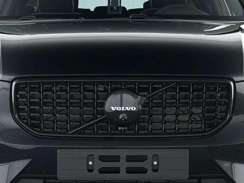 Gebraucht Volvo XC40 Plus 197 PS (144 kW) 2025 Schwarz SUV