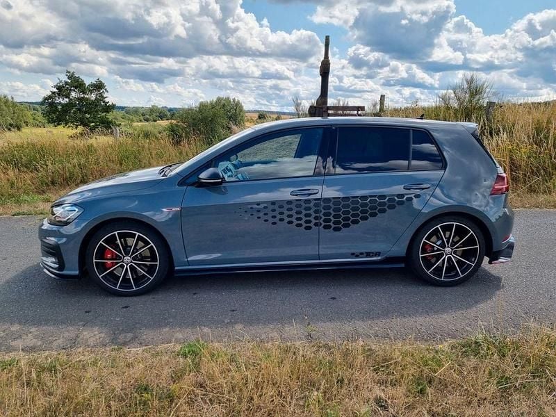 Gebraucht VW Golf VII GTI 290 PS (213 kW) 2019 Grau Limousine