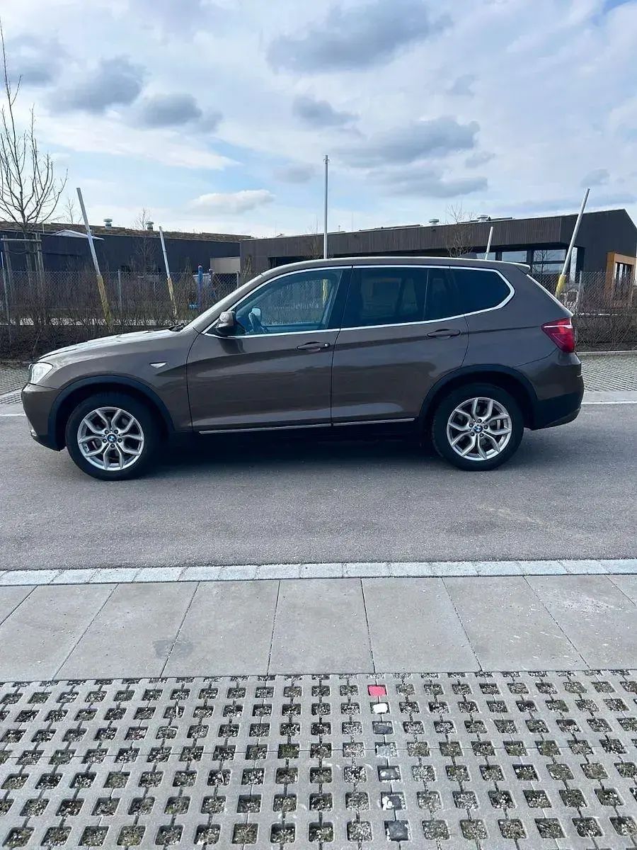Gebraucht BMW X3 184 PS (135 kW) 2012 Braun SUV