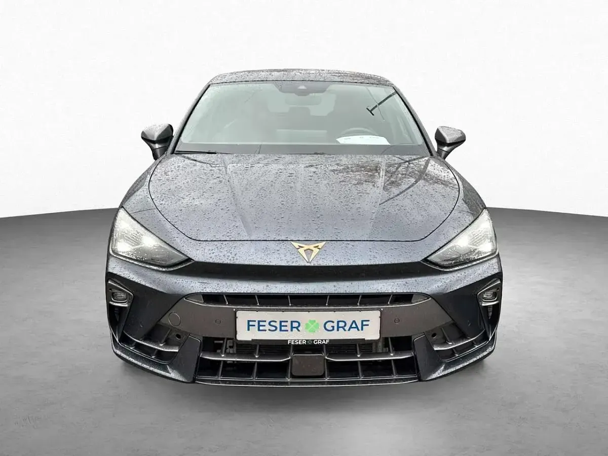 Second-hand Cupra Leon 150 CP (110 kW) 2025 Gri Berlinǎ
