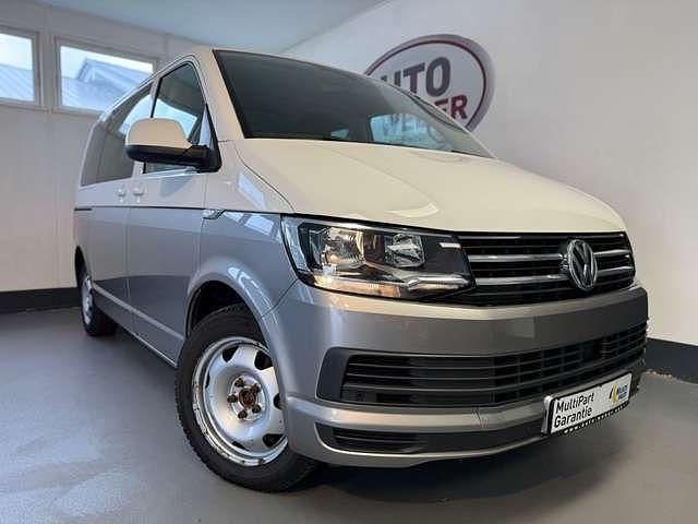 Candy weiß/mojave beige Gebraucht 2016 VW Multivan Van | 33.890 € (Etwas zu teuer) - Bild 1/4