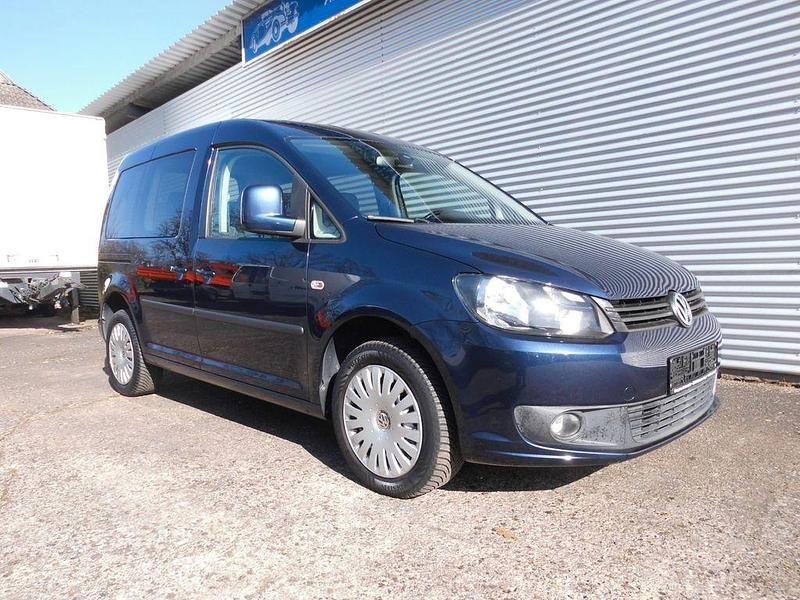 Gebraucht VW Caddy Trendline 140 PS (102 kW) 2014 Blau Van / Kleinbus