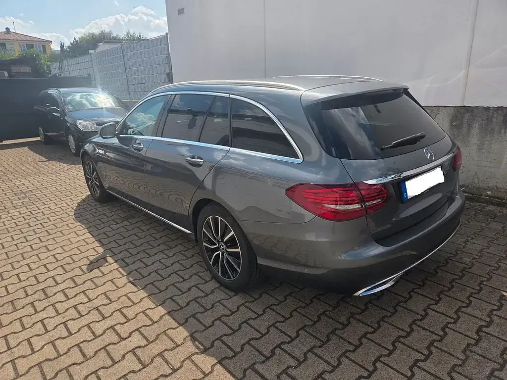 Gebraucht Mercedes C200 150 PS (110 kW) 2019 Grau Limousine