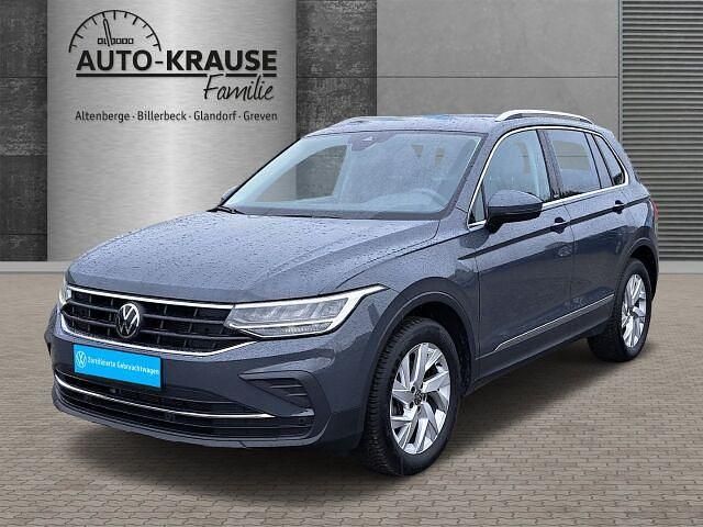 Gebraucht VW Tiguan Move 150 PS (110 kW) 2023 Grau SUV