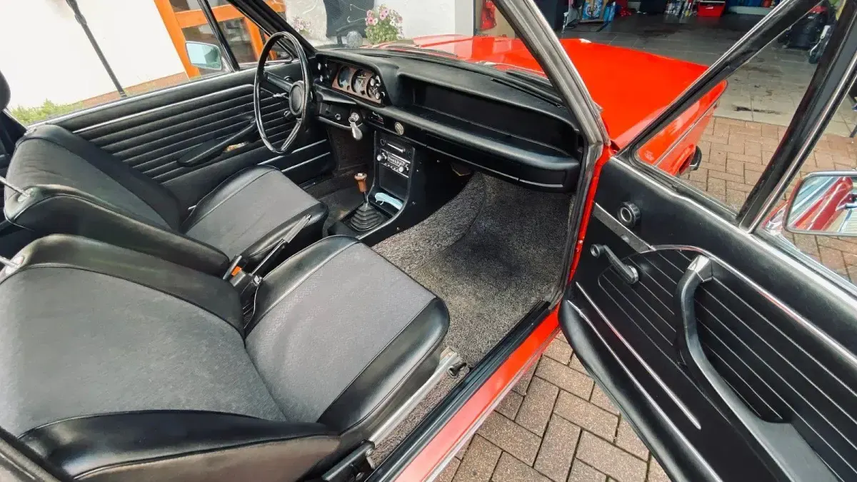 Gebraucht BMW 1600 86 PS (63 kW) 1973 Rot Limousine