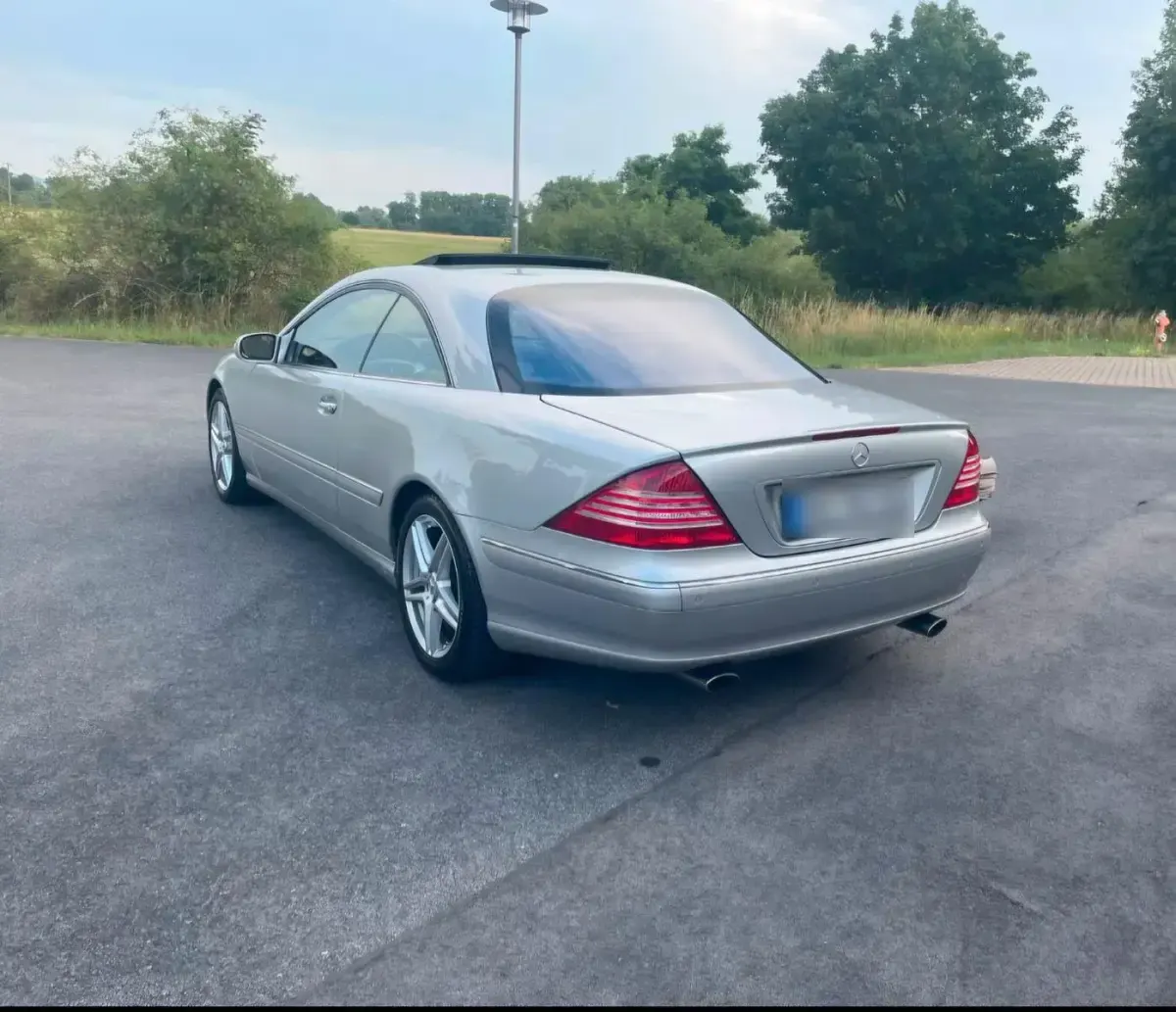 Gebraucht Mercedes CL500 306 PS (225 kW) 2001 Silber Coupé