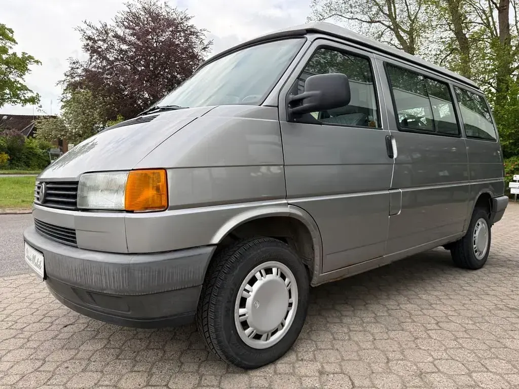 Gebraucht VW T4 77 PS (56 kW) 1991 Grau Van