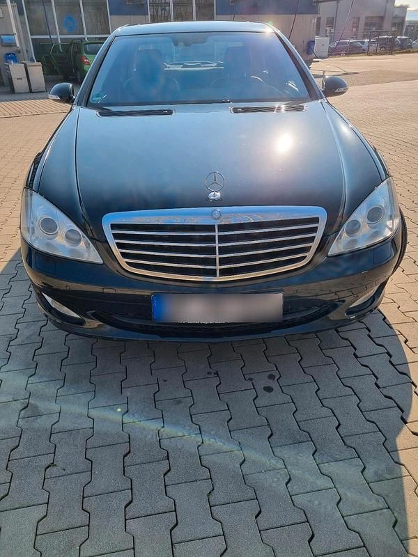 Gebraucht Mercedes S320 235 PS (172 kW) 2008 Schwarz Limousine