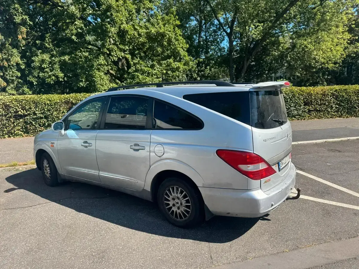 Gebraucht SsangYong Rodius 163 PS (119 kW) 2007 Other Van / Kleinbus