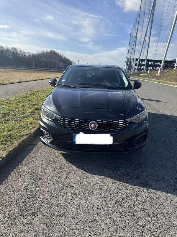 Gebraucht 2018 Fiat Tipo Easy Limousine | 6.300 € (Superpreis) - Bild 1/4