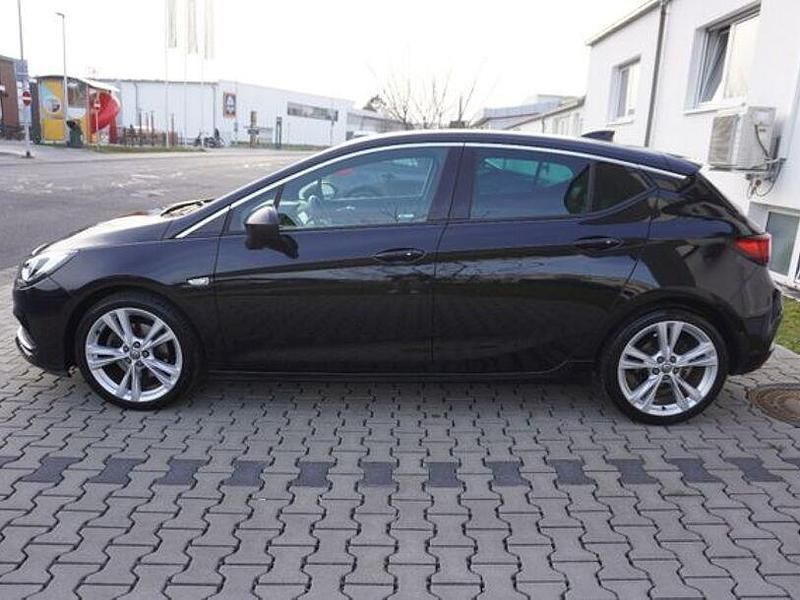 Gebraucht Opel Astra Dynamic 200 PS (147 kW) 2017 Schwarz Limousine