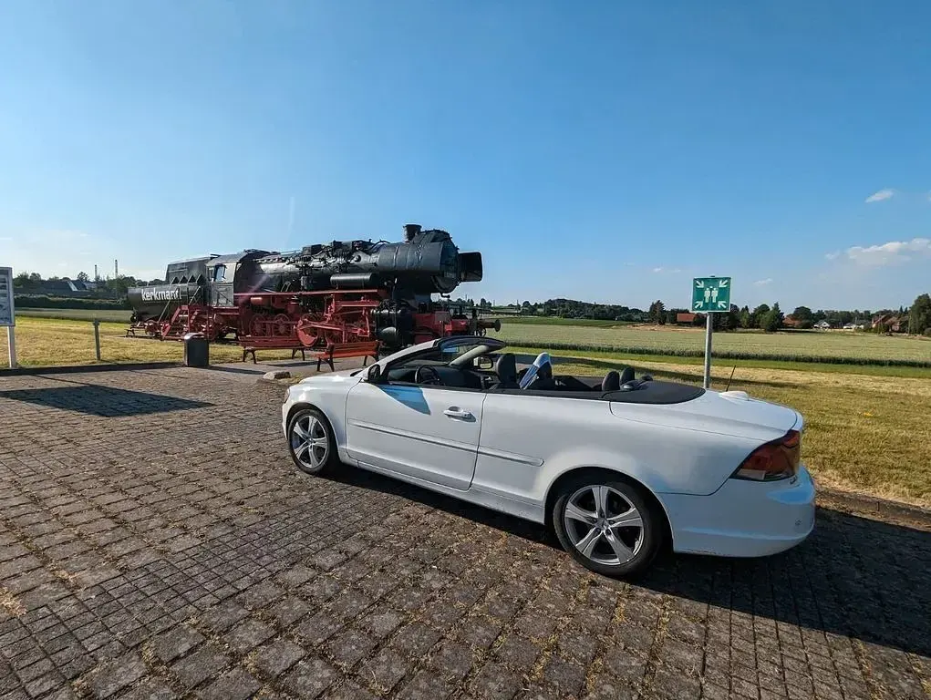 Gebraucht Volvo C70 Momentum 136 PS (100 kW) 2010 Schwarz Cabrio