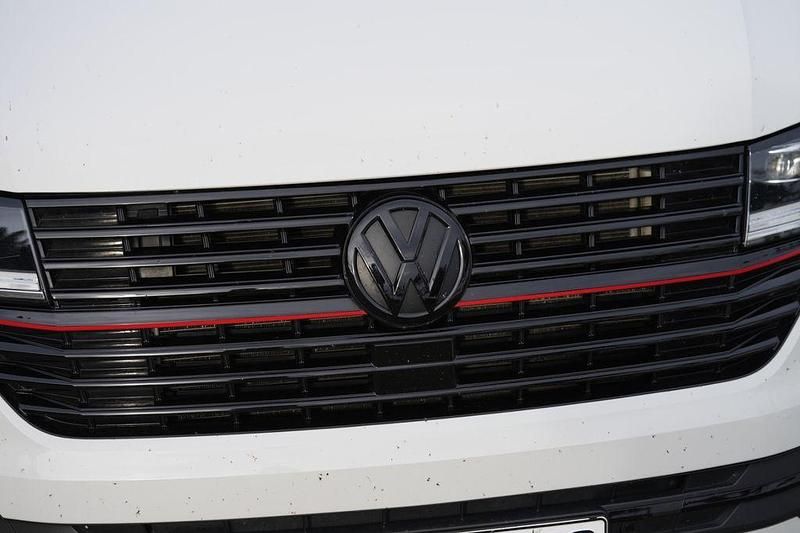 Weiß Gebraucht 2021 VW California California Van | 57.000 € (Etwas zu teuer) - Bild 1/3