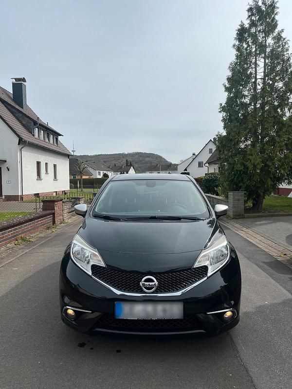 Second-hand Nissan Note 98 CP (72 kW) 2015 Negru Hatchback