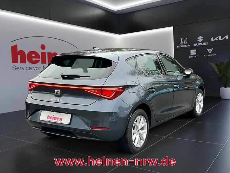 Gebraucht Seat Leon Style 131 PS (96 kW) 2020 Grau Limousine