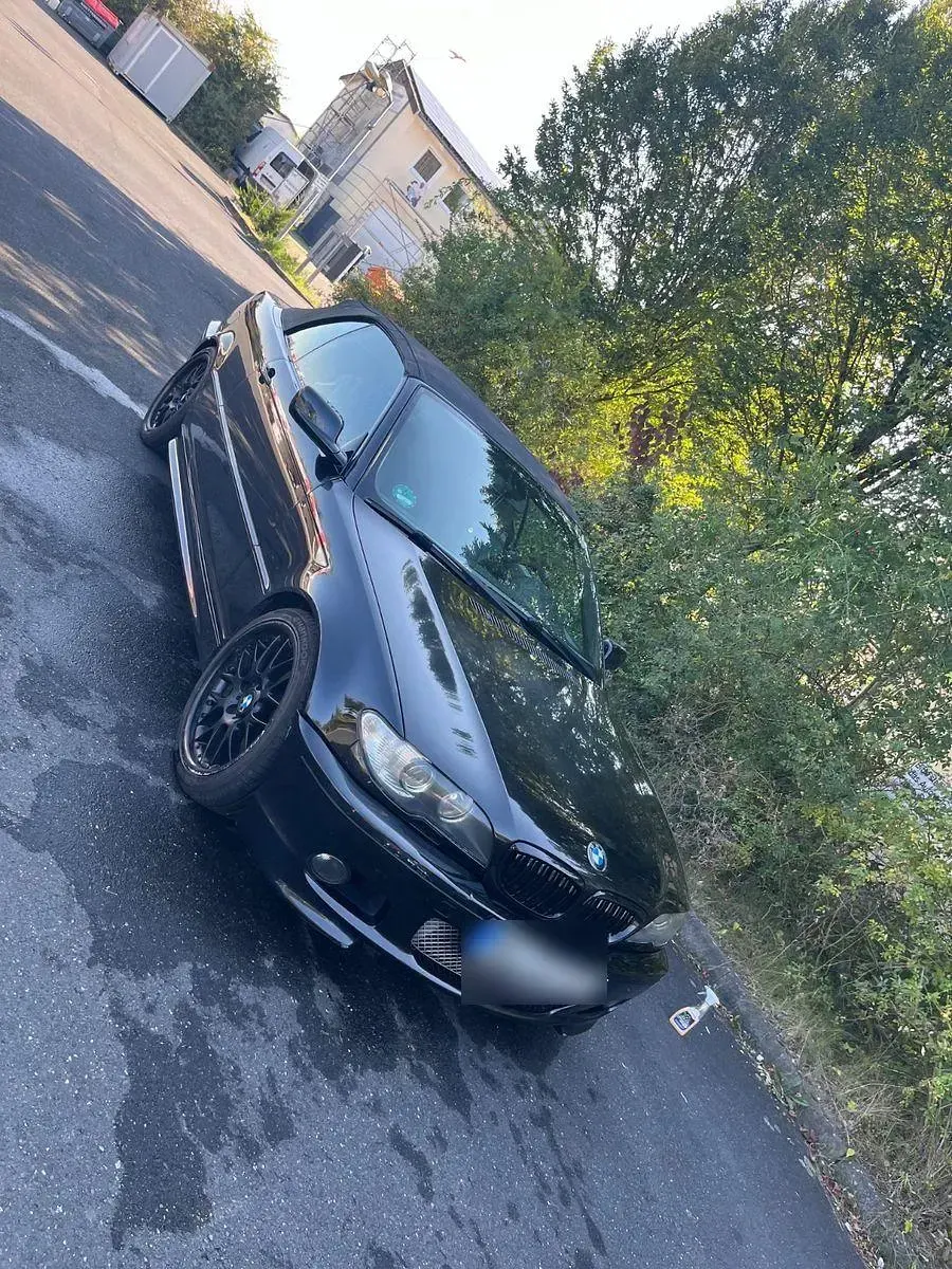 Gebraucht BMW 320 M Sport 170 PS (125 kW) 2003 Schwarz Cabrio