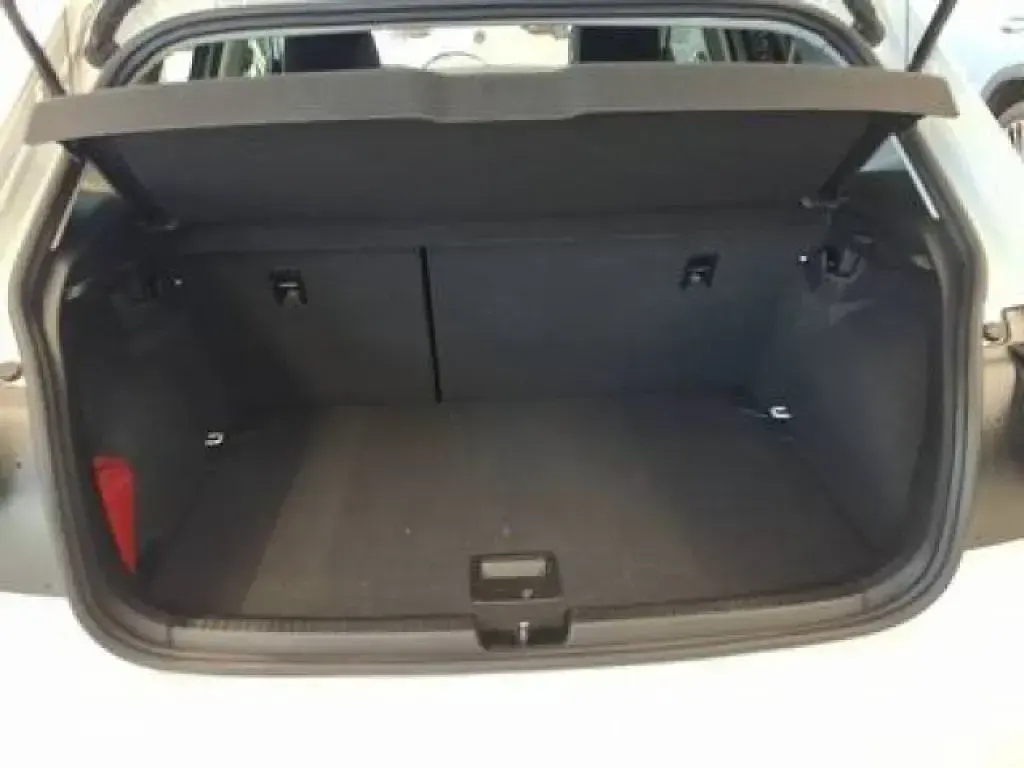 Gebraucht VW Polo Goal 116 PS (85 kW) 2025 Pure white Kleinwagen