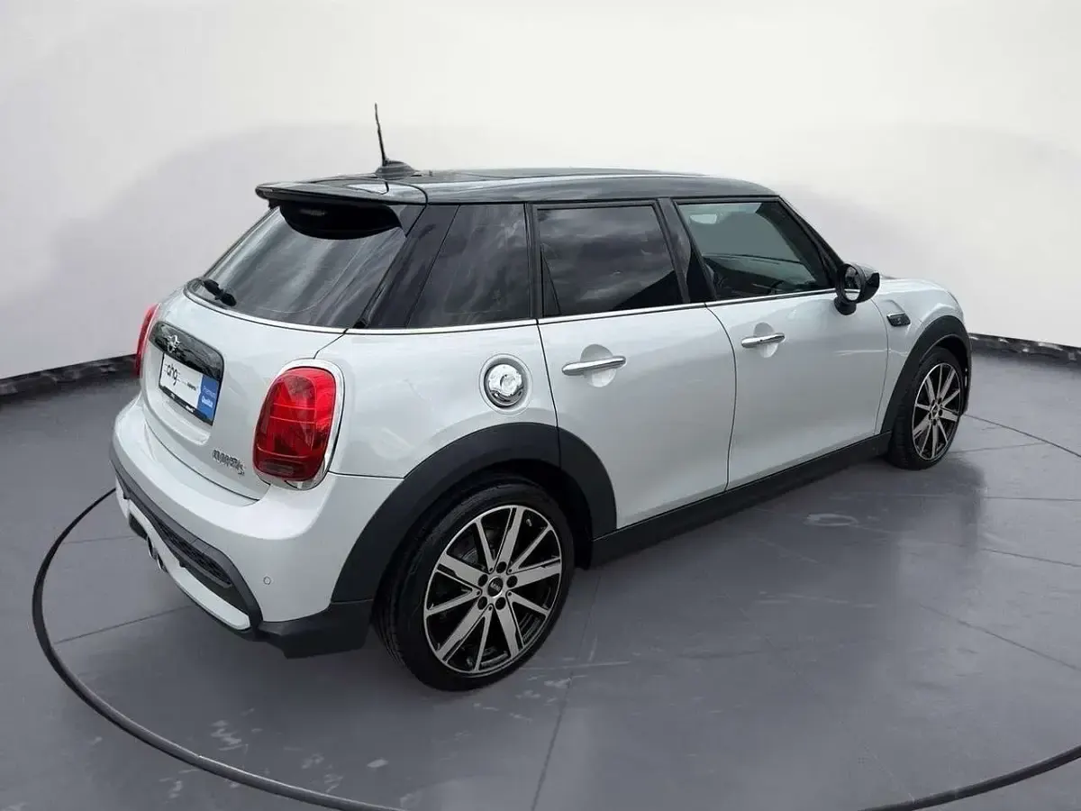 Gebraucht Mini Cooper S Classic 178 PS (130 kW) 2021 Silber Kleinwagen