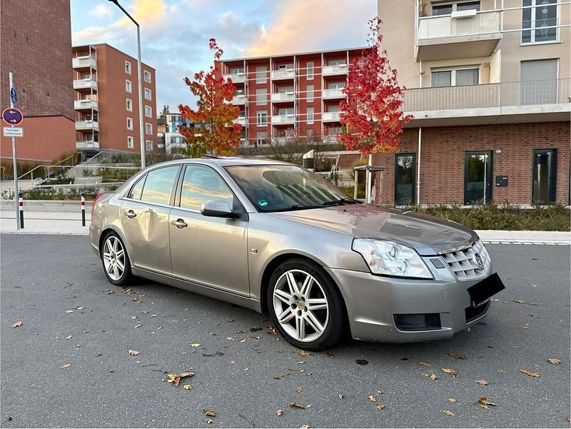 Grau Gebraucht 2007 Cadillac BLS Limousine | 2.250 € - Bild 1/4