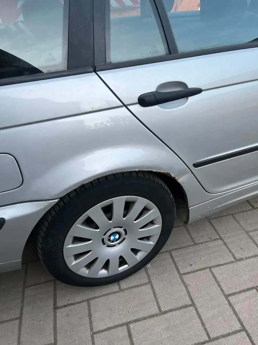 Gebraucht BMW 320 150 PS (110 kW) 2003 Silber Kombi
