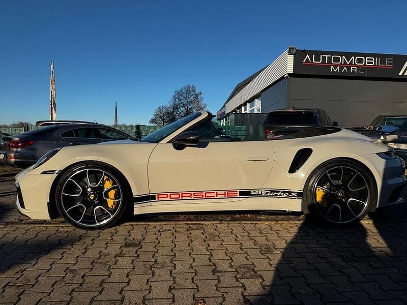 Grau Gebraucht 2022 Porsche 992 Cabrio | 229.000 € (Fairer Preis) - Bild 1/4