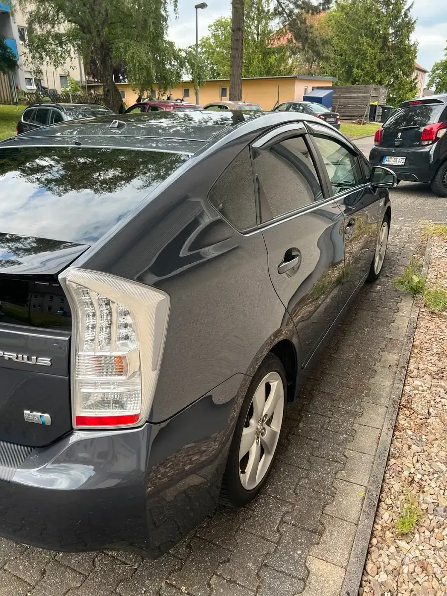 Gebraucht Toyota Prius Executive 136 PS (100 kW) 2010 Andere farben Kleinwagen
