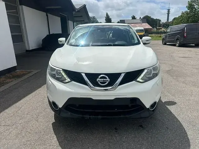 Gebraucht Nissan Qashqai Visia 110 PS (80 kW) 2016 SUV