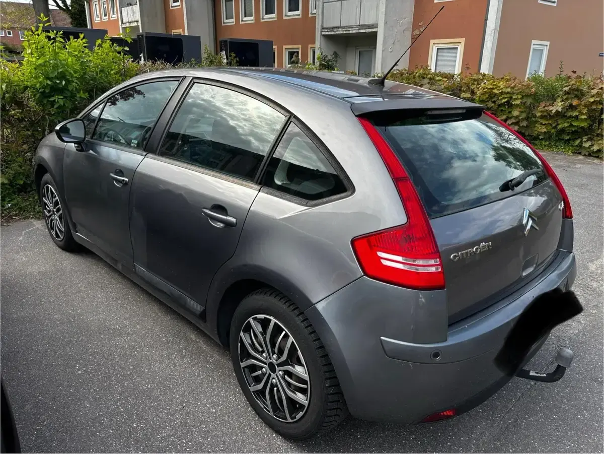 Gebraucht Citroën C4 86 PS (63 kW) 2010 Grau Kombi