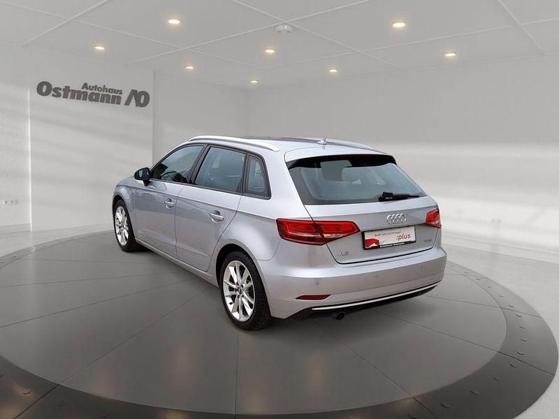 Gebraucht Audi A3 Sport 150 PS (110 kW) 2025 Manhattangrau metallic Limousine