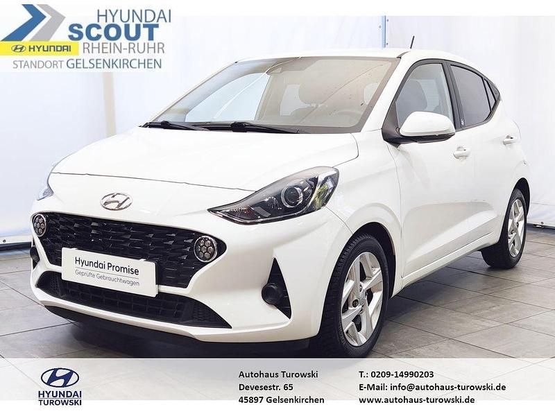 Polar white Gebraucht 2021 Hyundai i10 Edition 30 Kleinwagen | 12.970 € (Fairer Preis) - Bild 1/4