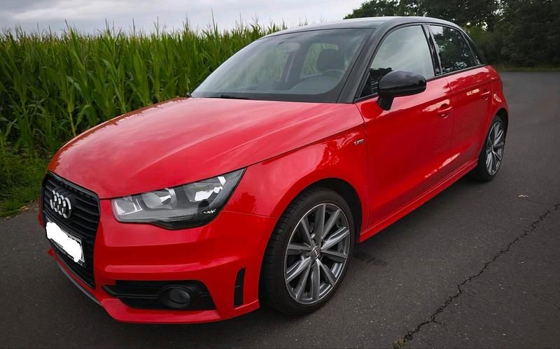 Rot Gebraucht 2014 Audi A1 Sportback Admired Kleinwagen | 8.990 € (Guter Preis) - Bild 1/4