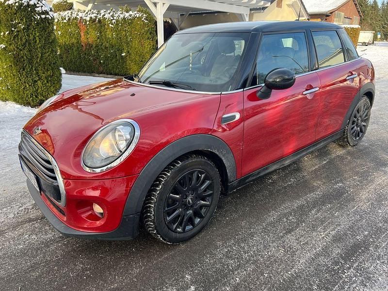 Gebraucht Mini Cooper 136 PS (100 kW) 2015 Rot Kleinwagen