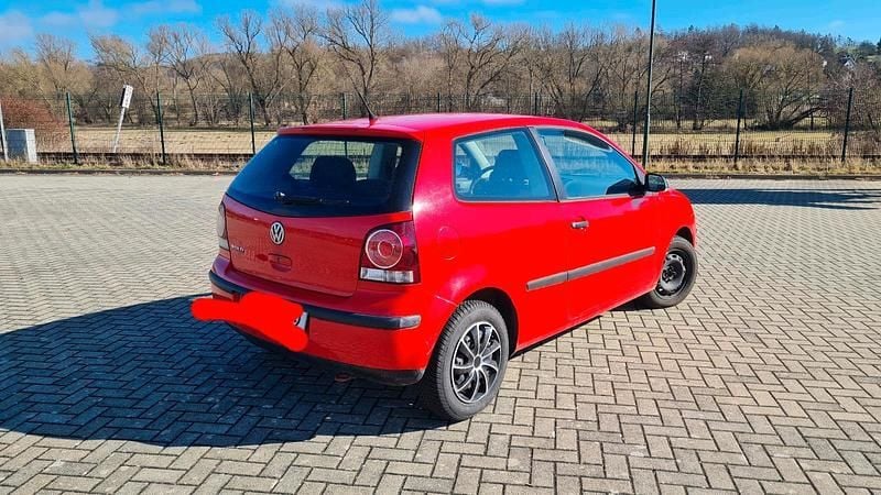 Gebraucht VW Polo 60 PS (44 kW) 2009 Rot Kleinwagen