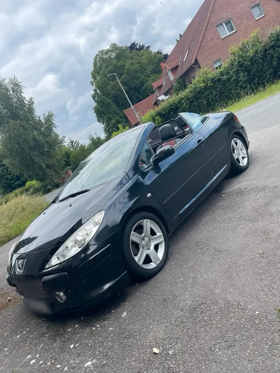 Gebraucht Peugeot 307 CC 140 PS (102 kW) 2006 Schwarz Cabrio