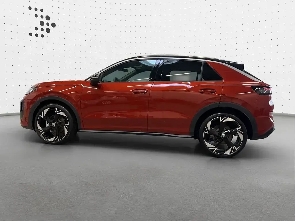 Neu VW T-Roc Cabriolet R-line 150 PS (110 kW) 2026 Rot SUV