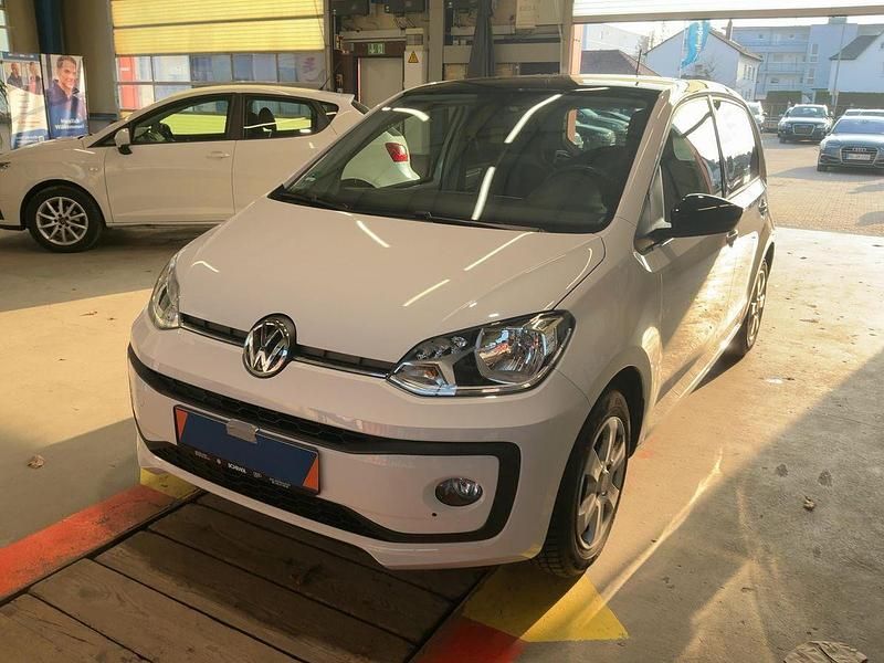 Gebraucht VW up! high up! 75 PS (55 kW) 2017 Weiß Kleinwagen