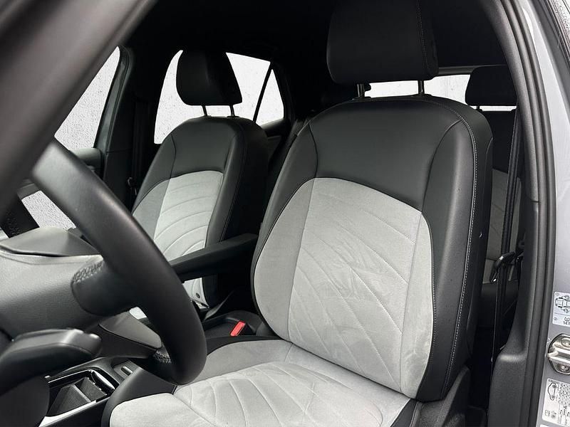 Gebraucht VW ID.3 Pro 150 kW (204 PS) 2023 Mondsteingrau Kleinwagen