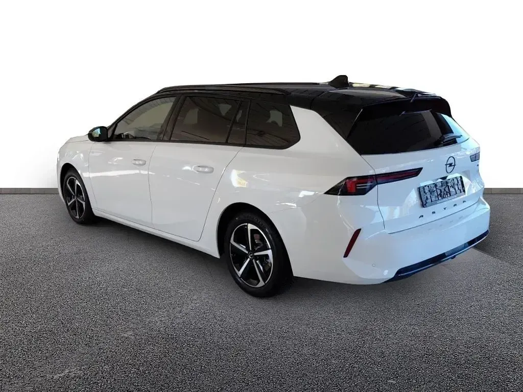 Używany Opel Astra 145 KM (106 kW) 2026 Biały Kombi