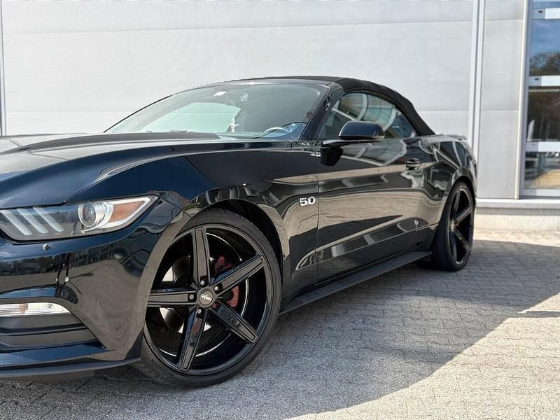Gebraucht Ford Mustang GT 310 PS (228 kW) 2016 Schwarz Cabrio