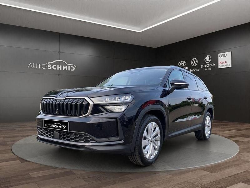 Schwarzmagic perleffekt Neu 2025 Skoda Kodiaq Selection SUV | 47.380 € (Guter Preis) - Bild 1/4