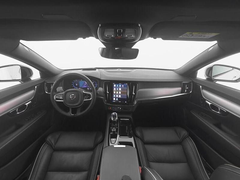 Gebraucht Volvo 360 335 PS (246 kW) 2024 Andere